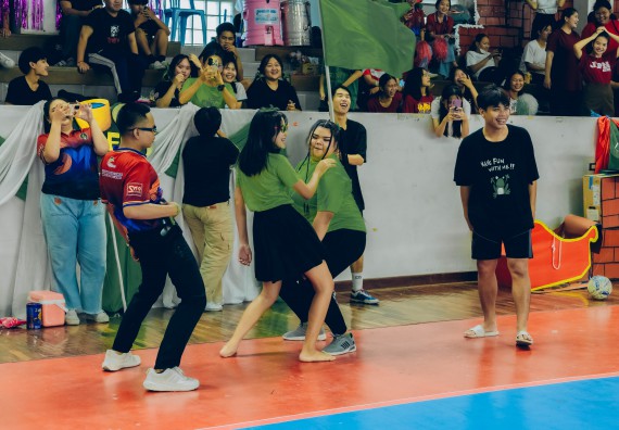 ภาพกิจกรรม  คณะวิทยาศาสตร์และเทคโนโลยี มหาวิทยาลัยราชภัฏกำแพงเพชร  จัดโครงการกีฬาสานสัมพันธ์คณะวิทยาศาสตร์และเทคโนโลยี