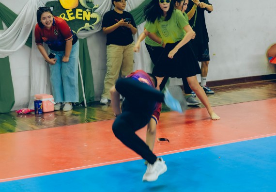 ภาพกิจกรรม  คณะวิทยาศาสตร์และเทคโนโลยี มหาวิทยาลัยราชภัฏกำแพงเพชร  จัดโครงการกีฬาสานสัมพันธ์คณะวิทยาศาสตร์และเทคโนโลยี