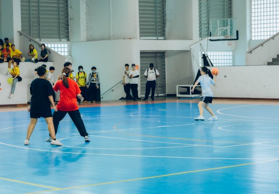 ภาพกิจกรรม  คณะวิทยาศาสตร์และเทคโนโลยี มหาวิทยาลัยราชภัฏกำแพงเพชร  จัดโครงการกีฬาสานสัมพันธ์คณะวิทยาศาสตร์และเทคโนโลยี