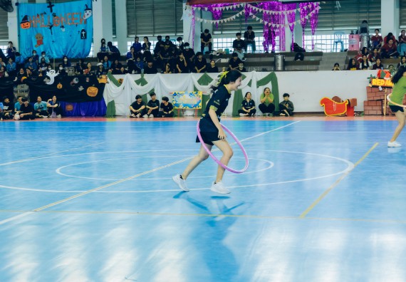 ภาพกิจกรรม  คณะวิทยาศาสตร์และเทคโนโลยี มหาวิทยาลัยราชภัฏกำแพงเพชร  จัดโครงการกีฬาสานสัมพันธ์คณะวิทยาศาสตร์และเทคโนโลยี