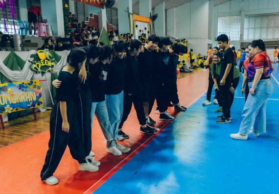 ภาพกิจกรรม  คณะวิทยาศาสตร์และเทคโนโลยี มหาวิทยาลัยราชภัฏกำแพงเพชร  จัดโครงการกีฬาสานสัมพันธ์คณะวิทยาศาสตร์และเทคโนโลยี