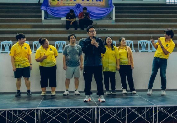 ภาพกิจกรรม  คณะวิทยาศาสตร์และเทคโนโลยี มหาวิทยาลัยราชภัฏกำแพงเพชร  จัดโครงการกีฬาสานสัมพันธ์คณะวิทยาศาสตร์และเทคโนโลยี