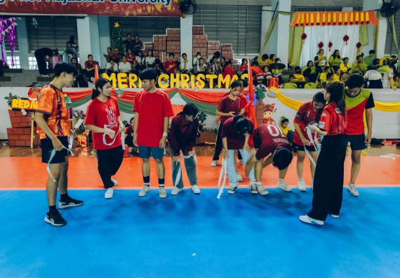 ภาพกิจกรรม  คณะวิทยาศาสตร์และเทคโนโลยี มหาวิทยาลัยราชภัฏกำแพงเพชร  จัดโครงการกีฬาสานสัมพันธ์คณะวิทยาศาสตร์และเทคโนโลยี