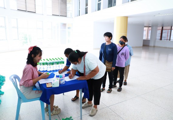 ภาพกิจกรรม  คณะวิทยาศาสตร์และเทคโนโลยี จัดการรายงานผลการดำเนินการโครงการส่งเสริมและวิจัยประสิทธิภาพของน้ำหมักจุลินทรีย์จากหน่อกล้วยไข่