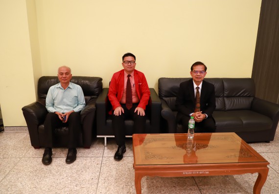 ภาพกิจกรรม  คณะวิทยาศาสตร์และเทคโนโลยี จัดการรายงานผลการดำเนินการโครงการส่งเสริมและวิจัยประสิทธิภาพของน้ำหมักจุลินทรีย์จากหน่อกล้วยไข่