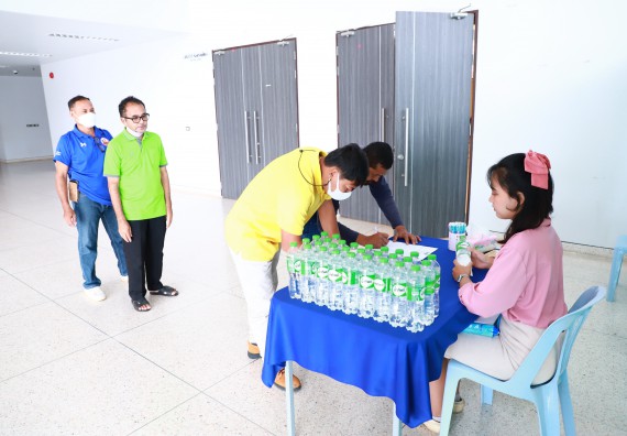 ภาพกิจกรรม  คณะวิทยาศาสตร์และเทคโนโลยี จัดการรายงานผลการดำเนินการโครงการส่งเสริมและวิจัยประสิทธิภาพของน้ำหมักจุลินทรีย์จากหน่อกล้วยไข่