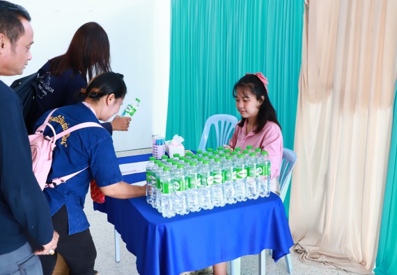 ภาพกิจกรรม  คณะวิทยาศาสตร์และเทคโนโลยี จัดการรายงานผลการดำเนินการโครงการส่งเสริมและวิจัยประสิทธิภาพของน้ำหมักจุลินทรีย์จากหน่อกล้วยไข่