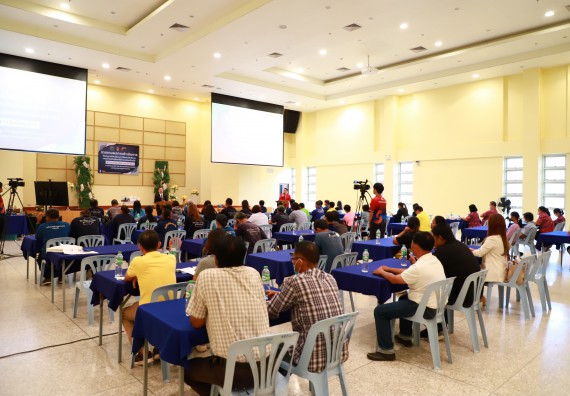 ภาพกิจกรรม  คณะวิทยาศาสตร์และเทคโนโลยี จัดการรายงานผลการดำเนินการโครงการส่งเสริมและวิจัยประสิทธิภาพของน้ำหมักจุลินทรีย์จากหน่อกล้วยไข่