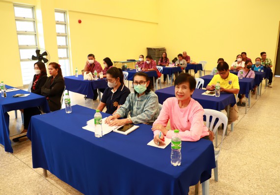 ภาพกิจกรรม  คณะวิทยาศาสตร์และเทคโนโลยี จัดการรายงานผลการดำเนินการโครงการส่งเสริมและวิจัยประสิทธิภาพของน้ำหมักจุลินทรีย์จากหน่อกล้วยไข่