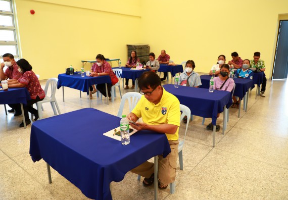 ภาพกิจกรรม  คณะวิทยาศาสตร์และเทคโนโลยี จัดการรายงานผลการดำเนินการโครงการส่งเสริมและวิจัยประสิทธิภาพของน้ำหมักจุลินทรีย์จากหน่อกล้วยไข่