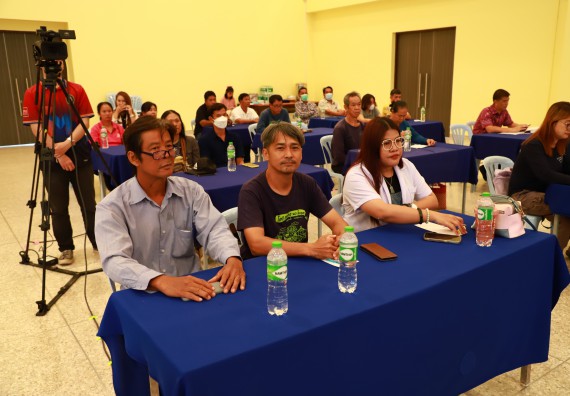 ภาพกิจกรรม  คณะวิทยาศาสตร์และเทคโนโลยี จัดการรายงานผลการดำเนินการโครงการส่งเสริมและวิจัยประสิทธิภาพของน้ำหมักจุลินทรีย์จากหน่อกล้วยไข่