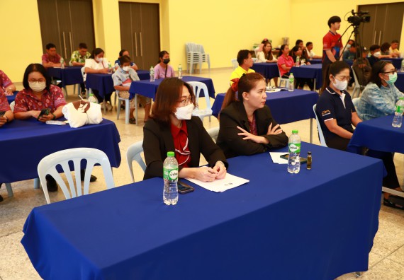 ภาพกิจกรรม  คณะวิทยาศาสตร์และเทคโนโลยี จัดการรายงานผลการดำเนินการโครงการส่งเสริมและวิจัยประสิทธิภาพของน้ำหมักจุลินทรีย์จากหน่อกล้วยไข่