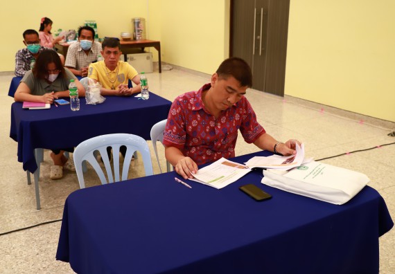 ภาพกิจกรรม  คณะวิทยาศาสตร์และเทคโนโลยี จัดการรายงานผลการดำเนินการโครงการส่งเสริมและวิจัยประสิทธิภาพของน้ำหมักจุลินทรีย์จากหน่อกล้วยไข่