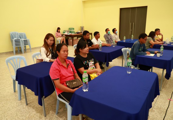 ภาพกิจกรรม  คณะวิทยาศาสตร์และเทคโนโลยี จัดการรายงานผลการดำเนินการโครงการส่งเสริมและวิจัยประสิทธิภาพของน้ำหมักจุลินทรีย์จากหน่อกล้วยไข่