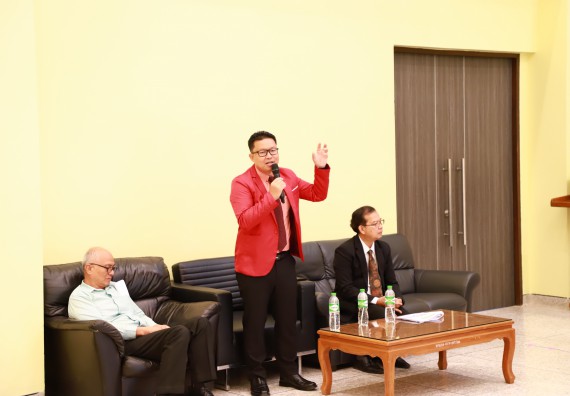 ภาพกิจกรรม  คณะวิทยาศาสตร์และเทคโนโลยี จัดการรายงานผลการดำเนินการโครงการส่งเสริมและวิจัยประสิทธิภาพของน้ำหมักจุลินทรีย์จากหน่อกล้วยไข่