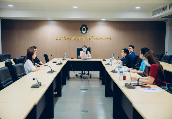 ภาพกิจกรรม  คณะวิทยาศาสตร์และเทคโนโลยี  เข้าร่วมหารือ กรอบการทำงานร่วมกันระหว่างมหาวิทยาลัยฯ กับภาคเอกชน