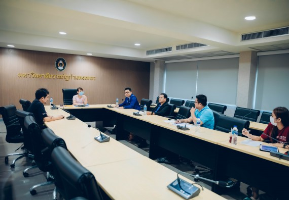 ภาพกิจกรรม  คณะวิทยาศาสตร์และเทคโนโลยี  เข้าร่วมหารือ กรอบการทำงานร่วมกันระหว่างมหาวิทยาลัยฯ กับภาคเอกชน