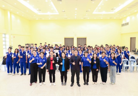 ภาพกิจกรรม    คณะวิทยาศาสตร์และเทคโนโลยี มหาวิทยาลัยราชภัฏกำแพงเพชร ร่วมกับโรงเรียนผดุงปัญญา จัดค่ายวิทยาศาสตร์  และค่ายเทคนิคปลอดเชื้อ