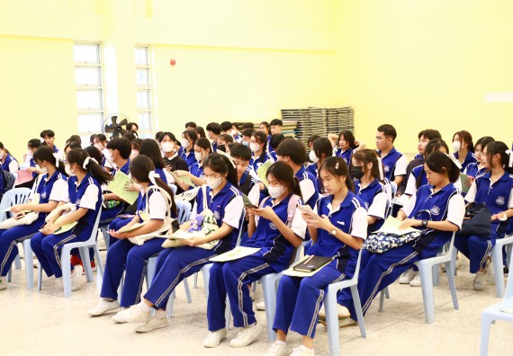 ภาพกิจกรรม    คณะวิทยาศาสตร์และเทคโนโลยี มหาวิทยาลัยราชภัฏกำแพงเพชร ร่วมกับโรงเรียนผดุงปัญญา จัดค่ายวิทยาศาสตร์  และค่ายเทคนิคปลอดเชื้อ