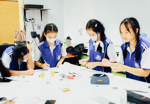 ภาพกิจกรรม    คณะวิทยาศาสตร์และเทคโนโลยี มหาวิทยาลัยราชภัฏกำแพงเพชร ร่วมกับโรงเรียนผดุงปัญญา จัดค่ายวิทยาศาสตร์  และค่ายเทคนิคปลอดเชื้อ