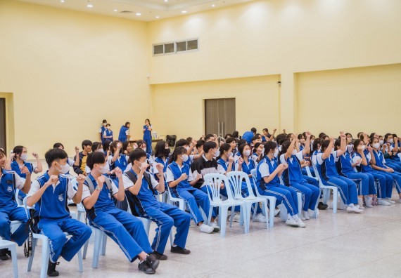 ภาพกิจกรรม    คณะวิทยาศาสตร์และเทคโนโลยี มหาวิทยาลัยราชภัฏกำแพงเพชร ร่วมกับโรงเรียนผดุงปัญญา จัดค่ายวิทยาศาสตร์  และค่ายเทคนิคปลอดเชื้อ