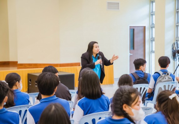 ภาพกิจกรรม    คณะวิทยาศาสตร์และเทคโนโลยี มหาวิทยาลัยราชภัฏกำแพงเพชร ร่วมกับโรงเรียนผดุงปัญญา จัดค่ายวิทยาศาสตร์  และค่ายเทคนิคปลอดเชื้อ