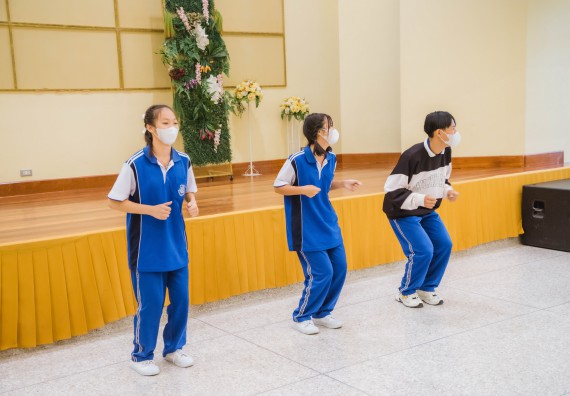 ภาพกิจกรรม    คณะวิทยาศาสตร์และเทคโนโลยี มหาวิทยาลัยราชภัฏกำแพงเพชร ร่วมกับโรงเรียนผดุงปัญญา จัดค่ายวิทยาศาสตร์  และค่ายเทคนิคปลอดเชื้อ