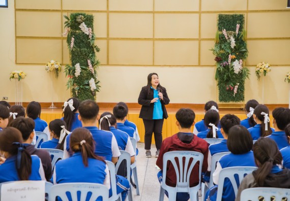 ภาพกิจกรรม    คณะวิทยาศาสตร์และเทคโนโลยี มหาวิทยาลัยราชภัฏกำแพงเพชร ร่วมกับโรงเรียนผดุงปัญญา จัดค่ายวิทยาศาสตร์  และค่ายเทคนิคปลอดเชื้อ