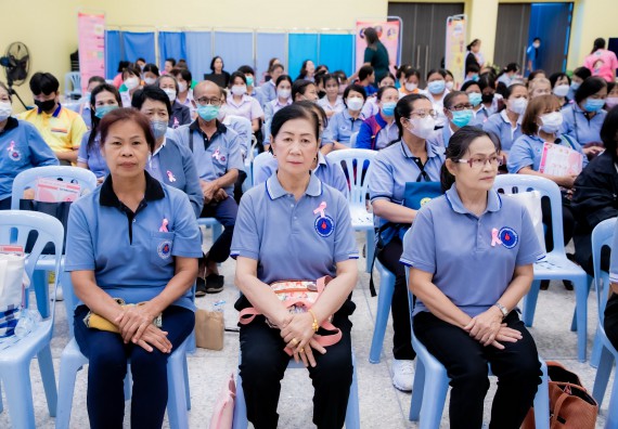 ภาพกิจกรรม  คณะวิทยาศาสตร์และเทคโนโลยี มหาวิทยาลัยราชภัฏกำแพงเพชร ร่วมกับ มูลนิธิถันยรักษ์ในพระราชนูปถัมภ์สมเด็จพระศรีนครินทราบรมราชชนนี (สมเด็จย่า) จัดกิจกรรมสัมมนาวิชาการ เนื่องในวันมะเร็งเต้านมสากล