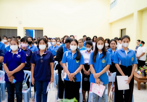 ภาพกิจกรรม  คณะวิทยาศาสตร์และเทคโนโลยี มหาวิทยาลัยราชภัฏกำแพงเพชร ร่วมกับ มูลนิธิถันยรักษ์ในพระราชนูปถัมภ์สมเด็จพระศรีนครินทราบรมราชชนนี (สมเด็จย่า) จัดกิจกรรมสัมมนาวิชาการ เนื่องในวันมะเร็งเต้านมสากล