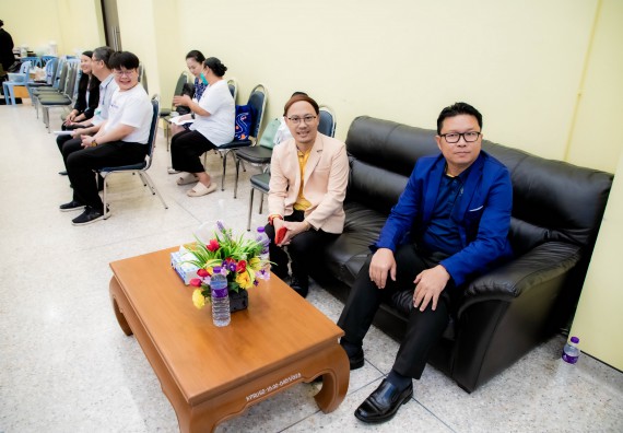 ภาพกิจกรรม  คณะวิทยาศาสตร์และเทคโนโลยี มหาวิทยาลัยราชภัฏกำแพงเพชร ร่วมกับ มูลนิธิถันยรักษ์ในพระราชนูปถัมภ์สมเด็จพระศรีนครินทราบรมราชชนนี (สมเด็จย่า) จัดกิจกรรมสัมมนาวิชาการ เนื่องในวันมะเร็งเต้านมสากล