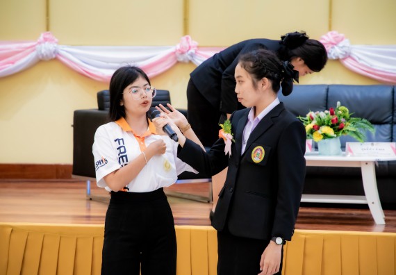 ภาพกิจกรรม  คณะวิทยาศาสตร์และเทคโนโลยี มหาวิทยาลัยราชภัฏกำแพงเพชร ร่วมกับ มูลนิธิถันยรักษ์ในพระราชนูปถัมภ์สมเด็จพระศรีนครินทราบรมราชชนนี (สมเด็จย่า) จัดกิจกรรมสัมมนาวิชาการ เนื่องในวันมะเร็งเต้านมสากล