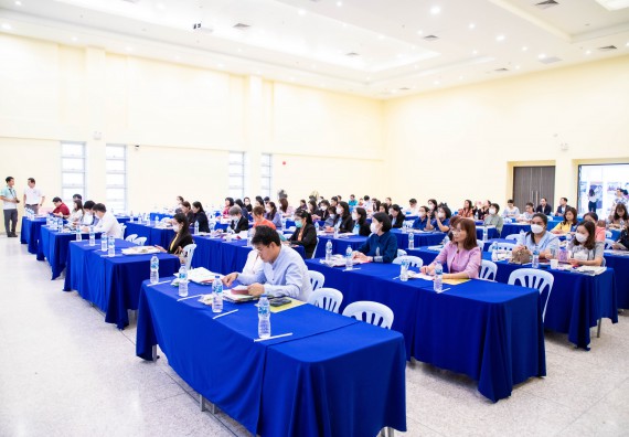 ภาพกิจกรรม  สำนักส่งเสริมวิชาการและงานทะเบียน มหาวิทยาลัยราชภัฏกำแพงเพชร จัดการประชุมเชิงปฏิบัติการ วางแผนและปฏิบัติการแนะแนวการศึกษาต่อในระดับอุดมศึกษา