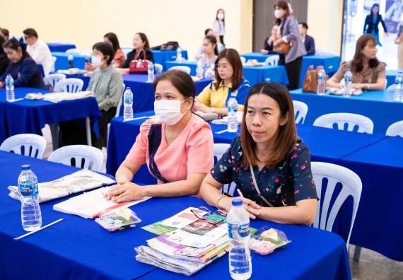 ภาพกิจกรรม  สำนักส่งเสริมวิชาการและงานทะเบียน มหาวิทยาลัยราชภัฏกำแพงเพชร จัดการประชุมเชิงปฏิบัติการ วางแผนและปฏิบัติการแนะแนวการศึกษาต่อในระดับอุดมศึกษา