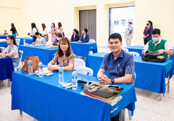 ภาพกิจกรรม  สำนักส่งเสริมวิชาการและงานทะเบียน มหาวิทยาลัยราชภัฏกำแพงเพชร จัดการประชุมเชิงปฏิบัติการ วางแผนและปฏิบัติการแนะแนวการศึกษาต่อในระดับอุดมศึกษา