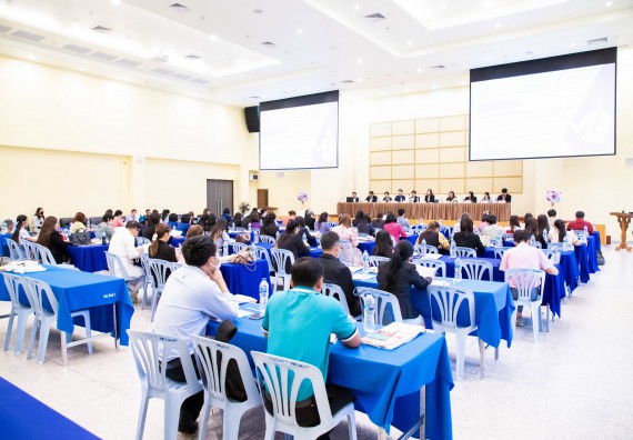 ภาพกิจกรรม  สำนักส่งเสริมวิชาการและงานทะเบียน มหาวิทยาลัยราชภัฏกำแพงเพชร จัดการประชุมเชิงปฏิบัติการ วางแผนและปฏิบัติการแนะแนวการศึกษาต่อในระดับอุดมศึกษา