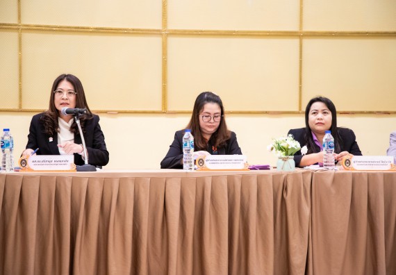 ภาพกิจกรรม  สำนักส่งเสริมวิชาการและงานทะเบียน มหาวิทยาลัยราชภัฏกำแพงเพชร จัดการประชุมเชิงปฏิบัติการ วางแผนและปฏิบัติการแนะแนวการศึกษาต่อในระดับอุดมศึกษา