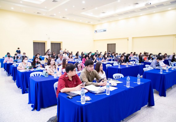 ภาพกิจกรรม  สำนักส่งเสริมวิชาการและงานทะเบียน มหาวิทยาลัยราชภัฏกำแพงเพชร จัดการประชุมเชิงปฏิบัติการ วางแผนและปฏิบัติการแนะแนวการศึกษาต่อในระดับอุดมศึกษา