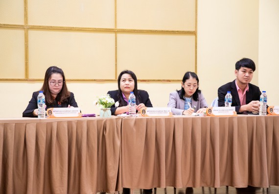 ภาพกิจกรรม  สำนักส่งเสริมวิชาการและงานทะเบียน มหาวิทยาลัยราชภัฏกำแพงเพชร จัดการประชุมเชิงปฏิบัติการ วางแผนและปฏิบัติการแนะแนวการศึกษาต่อในระดับอุดมศึกษา