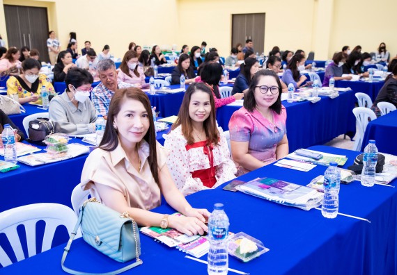 ภาพกิจกรรม  สำนักส่งเสริมวิชาการและงานทะเบียน มหาวิทยาลัยราชภัฏกำแพงเพชร จัดการประชุมเชิงปฏิบัติการ วางแผนและปฏิบัติการแนะแนวการศึกษาต่อในระดับอุดมศึกษา