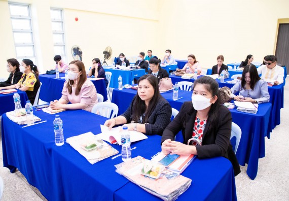 ภาพกิจกรรม  สำนักส่งเสริมวิชาการและงานทะเบียน มหาวิทยาลัยราชภัฏกำแพงเพชร จัดการประชุมเชิงปฏิบัติการ วางแผนและปฏิบัติการแนะแนวการศึกษาต่อในระดับอุดมศึกษา