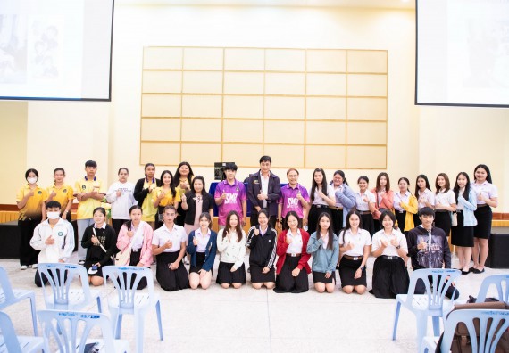 ภาพกิจกรรม  โครงการพัฒนานักศึกษา คณะวิทยาศาสตร์และเทคโนโลยี กิจกรรมเตรียมความพร้อมเพื่อออกสู่งาน