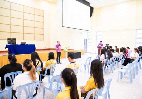 ภาพกิจกรรม  โครงการพัฒนานักศึกษา คณะวิทยาศาสตร์และเทคโนโลยี กิจกรรมเตรียมความพร้อมเพื่อออกสู่งาน