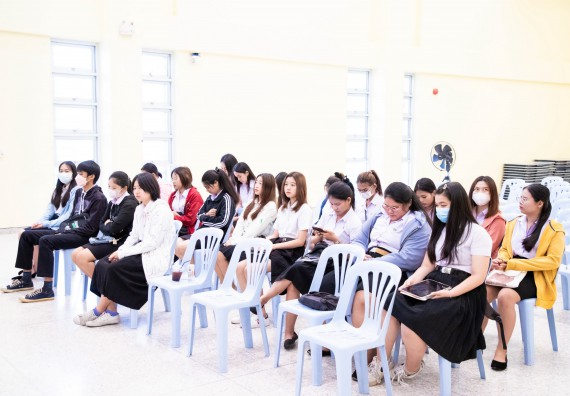 ภาพกิจกรรม  โครงการพัฒนานักศึกษา คณะวิทยาศาสตร์และเทคโนโลยี กิจกรรมเตรียมความพร้อมเพื่อออกสู่งาน