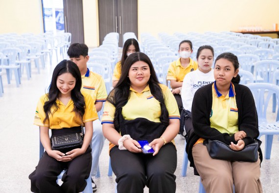 ภาพกิจกรรม  โครงการพัฒนานักศึกษา คณะวิทยาศาสตร์และเทคโนโลยี กิจกรรมเตรียมความพร้อมเพื่อออกสู่งาน