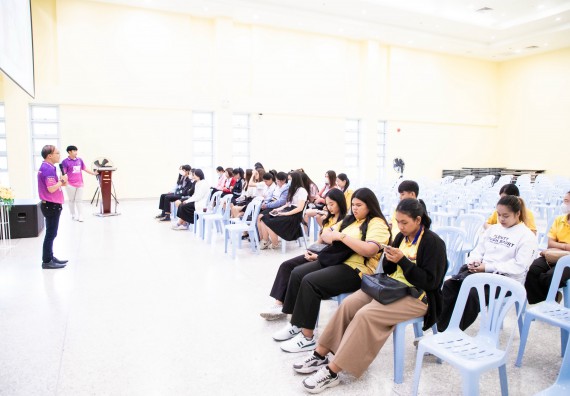 ภาพกิจกรรม  โครงการพัฒนานักศึกษา คณะวิทยาศาสตร์และเทคโนโลยี กิจกรรมเตรียมความพร้อมเพื่อออกสู่งาน