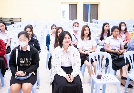 ภาพกิจกรรม  โครงการพัฒนานักศึกษา คณะวิทยาศาสตร์และเทคโนโลยี กิจกรรมเตรียมความพร้อมเพื่อออกสู่งาน