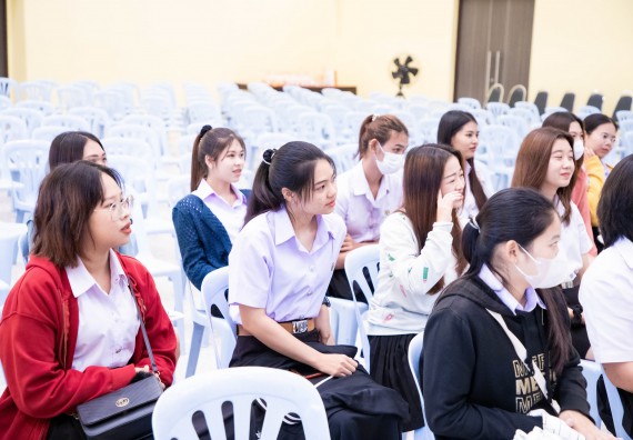 ภาพกิจกรรม  โครงการพัฒนานักศึกษา คณะวิทยาศาสตร์และเทคโนโลยี กิจกรรมเตรียมความพร้อมเพื่อออกสู่งาน