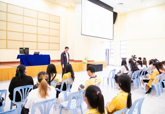 ภาพกิจกรรม  โครงการพัฒนานักศึกษา คณะวิทยาศาสตร์และเทคโนโลยี กิจกรรมเตรียมความพร้อมเพื่อออกสู่งาน