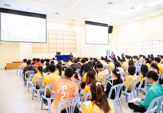 ภาพกิจกรรม  โครงการพัฒนานักศึกษา คณะวิทยาศาสตร์และเทคโนโลยี กิจกรรมเตรียมความพร้อมเพื่อออกสู่งาน